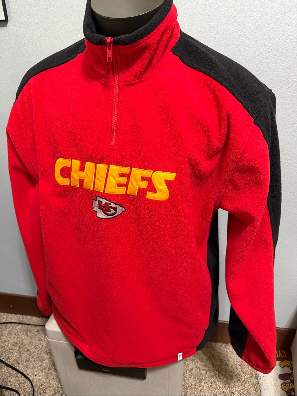 Reebok NFL Team Red and Black Fleece Pullover
